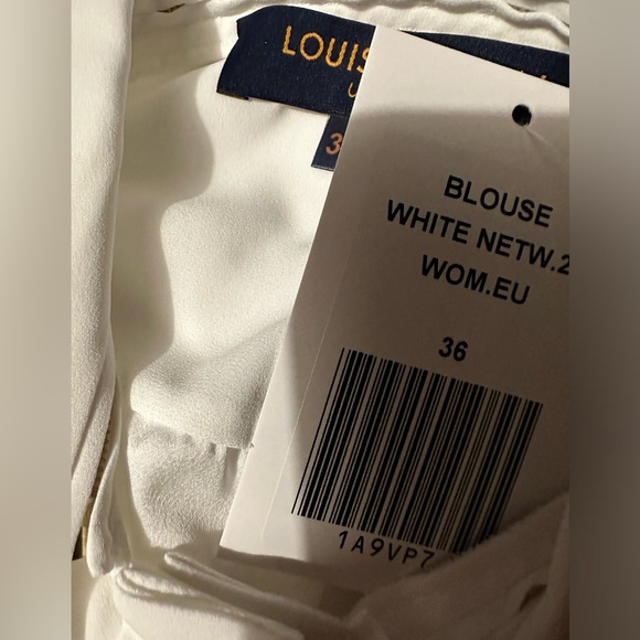 Brand new Classic white blouse - Picture 4 of 4